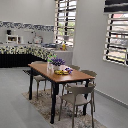 Hadeera Minimalis Family Homestay Kuala Terengganu Zewnętrze zdjęcie